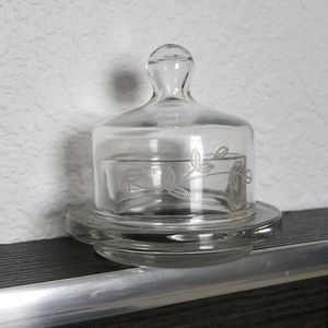 Vintage Heritage Small Cover Butter  Dish By Princess House.Trinket Jar